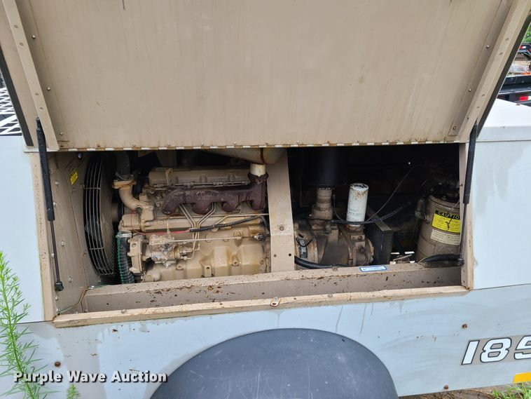 image for item EL9940 Leroi 185  air compressor