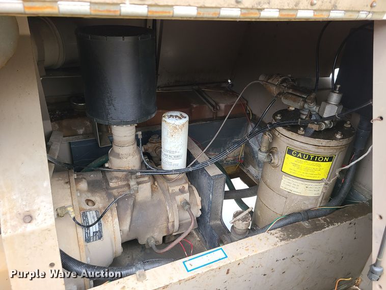 image for item EL9940 Leroi 185  air compressor