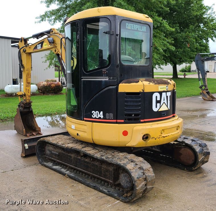 image for item EL9942 2005 Caterpillar 304CR  mini excavator