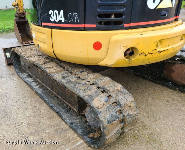 image for item EL9942 2005 Caterpillar 304CR  mini excavator
