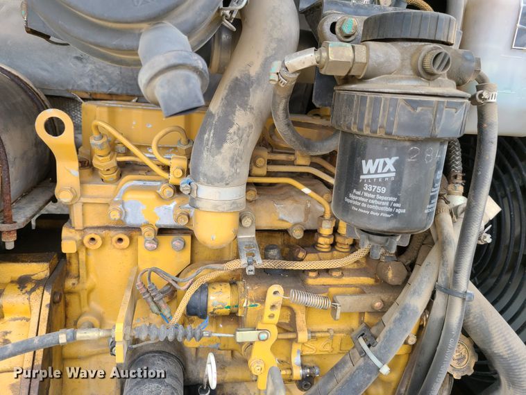 image for item EL9942 2005 Caterpillar 304CR  mini excavator