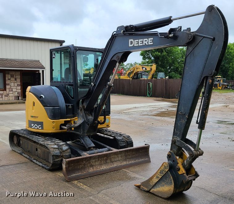image for item EL9943 2013 John Deere 50G  mini excavator