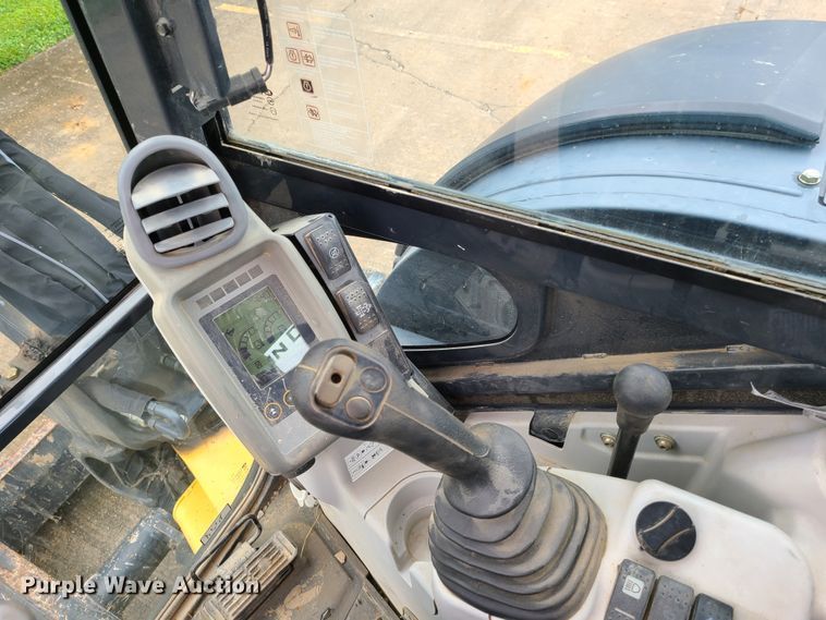 image for item EL9943 2013 John Deere 50G  mini excavator