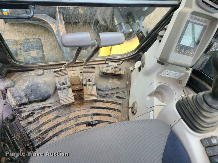 image for item EL9943 2013 John Deere 50G  mini excavator