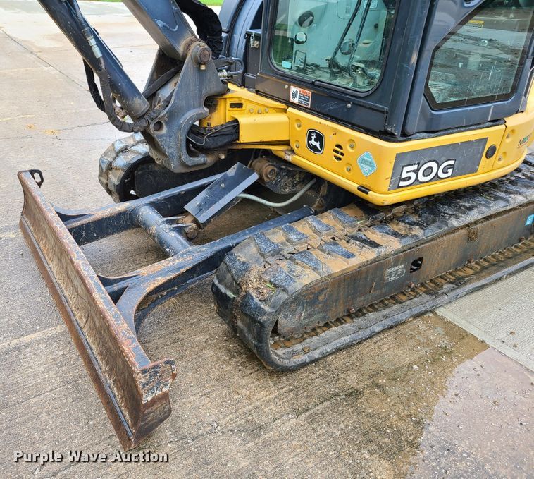 image for item EL9943 2013 John Deere 50G  mini excavator