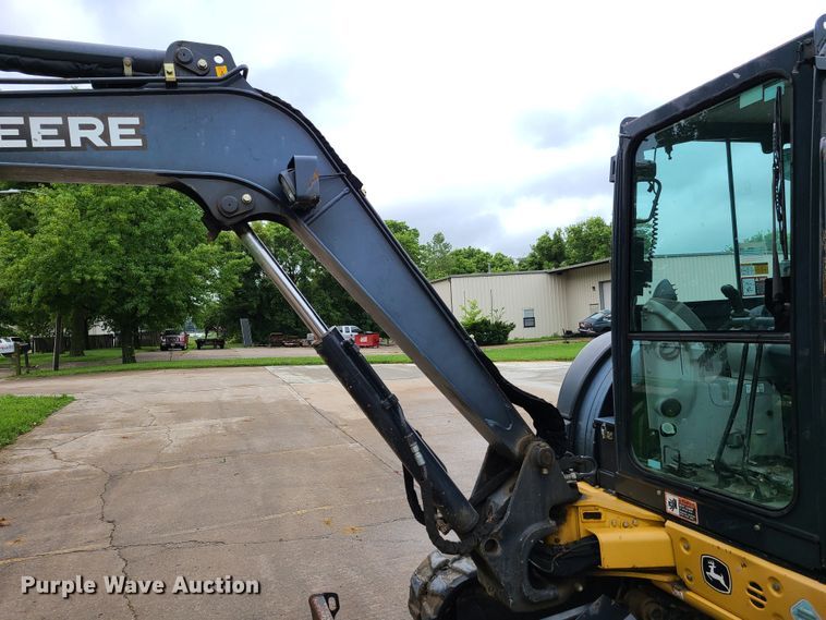 image for item EL9943 2013 John Deere 50G  mini excavator
