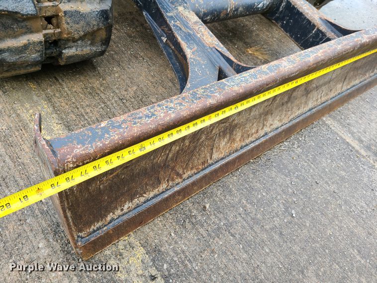 image for item EL9943 2013 John Deere 50G  mini excavator