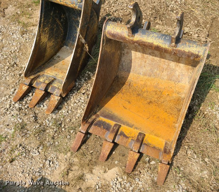 image for item EL9943 2013 John Deere 50G  mini excavator