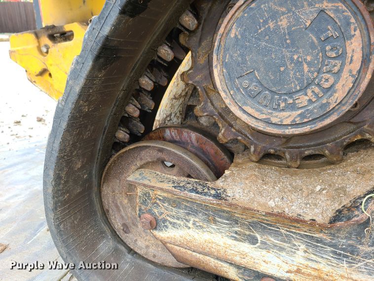 image for item EL9944 2011 John Deere 333D  tracked skid steer loader