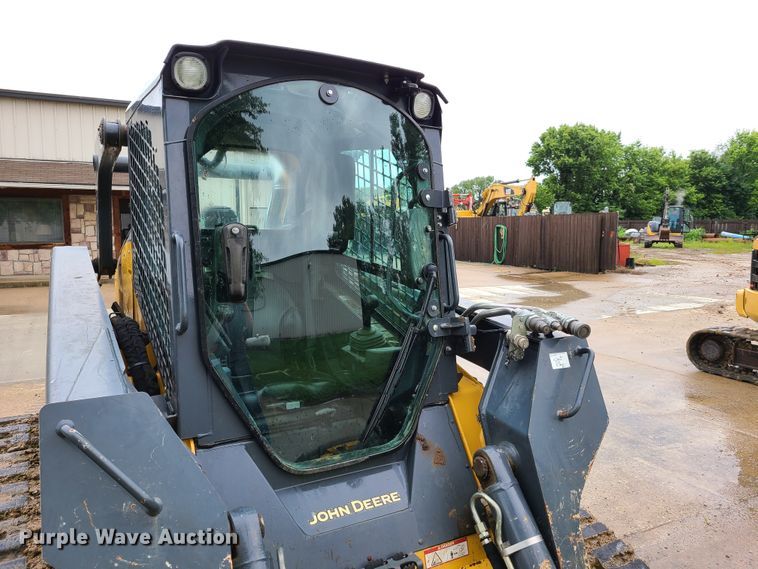 image for item EL9945 2014 John Deere 333E  tracked skid steer loader