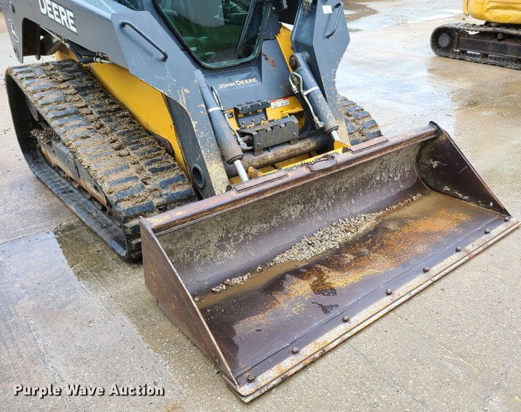 image for item EL9945 2014 John Deere 333E  tracked skid steer loader