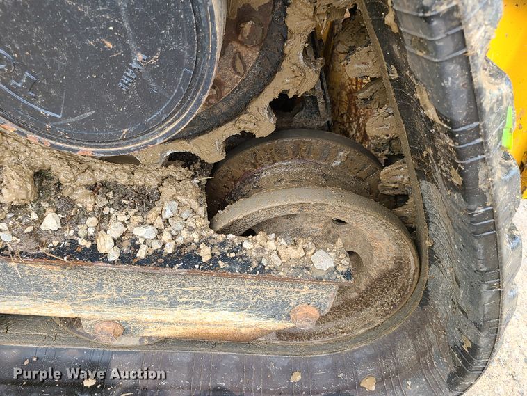 image for item EL9945 2014 John Deere 333E  tracked skid steer loader