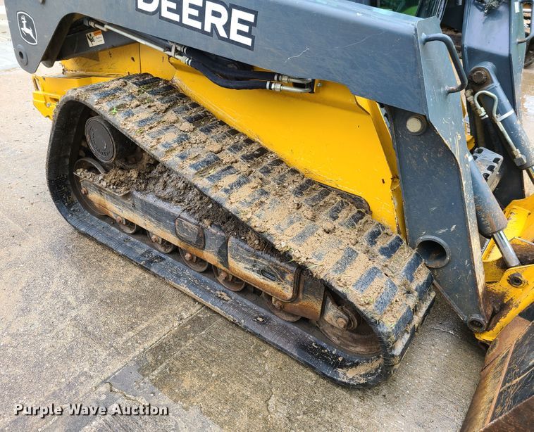 image for item EL9945 2014 John Deere 333E  tracked skid steer loader