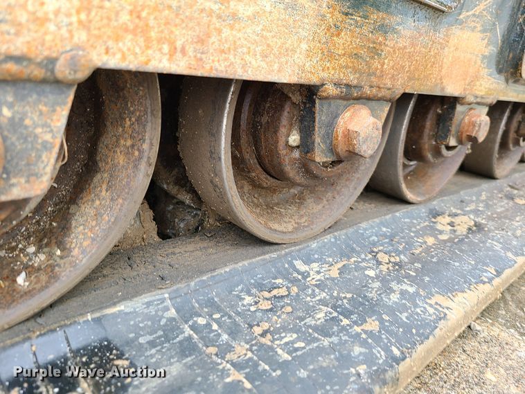 image for item EL9945 2014 John Deere 333E  tracked skid steer loader