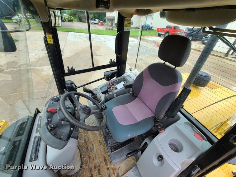 image for item EL9946 2015 Caterpillar 914K  wheel loader