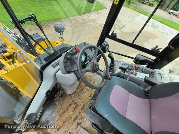 image for item EL9946 2015 Caterpillar 914K  wheel loader