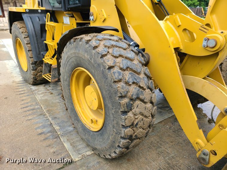 image for item EL9946 2015 Caterpillar 914K  wheel loader