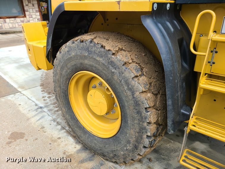 image for item EL9946 2015 Caterpillar 914K  wheel loader