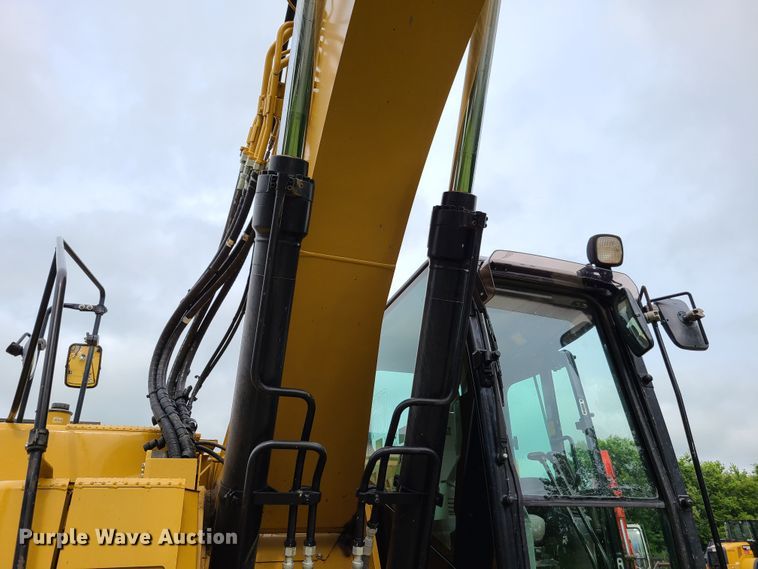 image for item EL9948 2014 Caterpillar 321D LCR  excavator