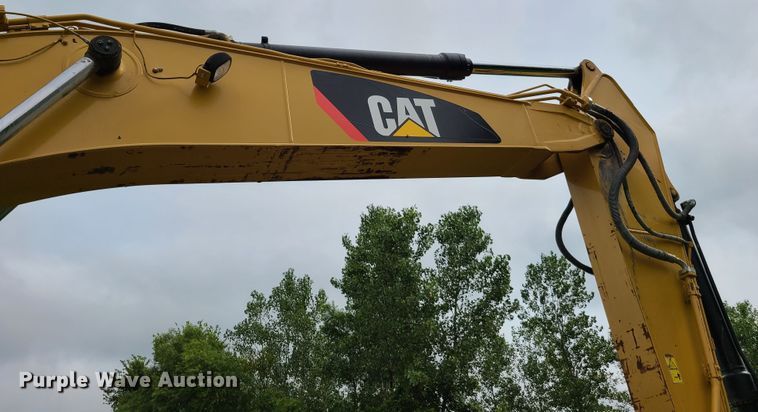 image for item EL9948 2014 Caterpillar 321D LCR  excavator