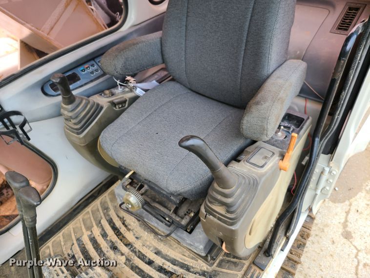 image for item EL9949 2005 Link Belt 160LX  excavator