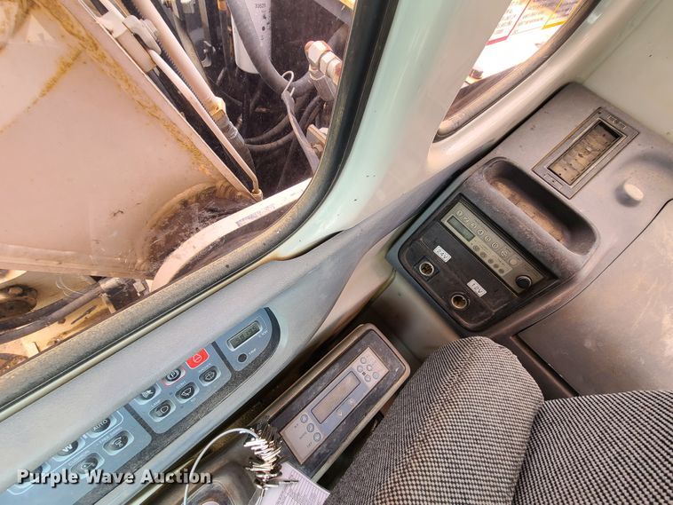 image for item EL9949 2005 Link Belt 160LX  excavator