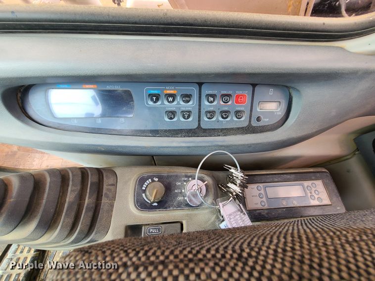 image for item EL9949 2005 Link Belt 160LX  excavator