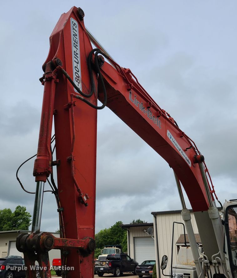 image for item EL9949 2005 Link Belt 160LX  excavator