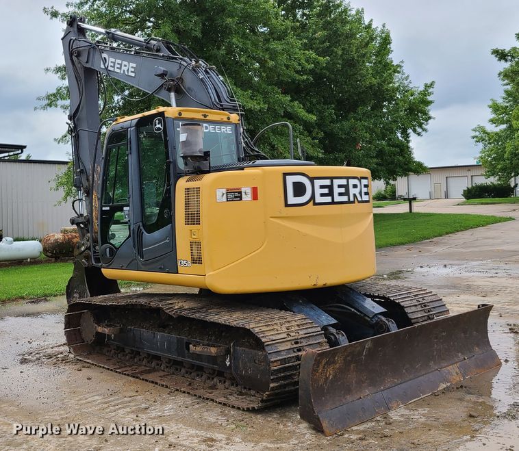 image for item EL9950 2010 John Deere 135D  excavator