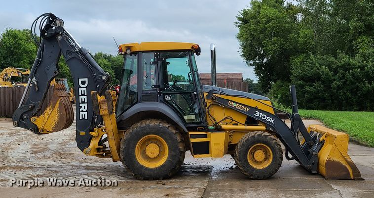 image for item EL9951 2015 John Deere 310SK  backhoe