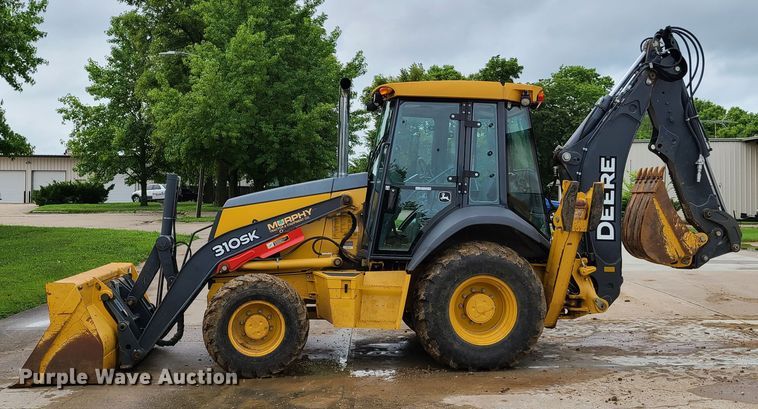 image for item EL9951 2015 John Deere 310SK  backhoe