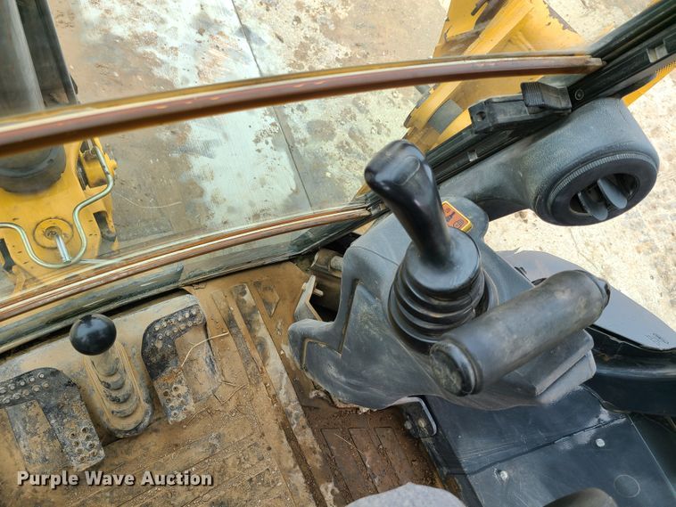 image for item EL9951 2015 John Deere 310SK  backhoe