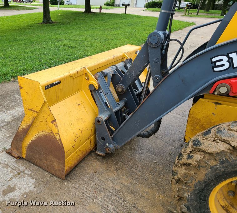image for item EL9951 2015 John Deere 310SK  backhoe