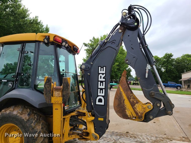 image for item EL9951 2015 John Deere 310SK  backhoe
