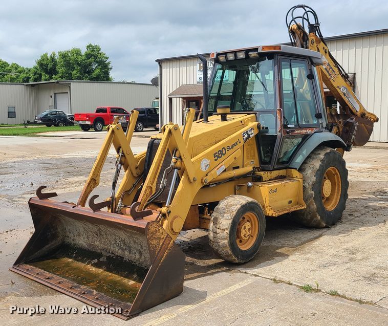 1998 Case 580 Super L backhoe in Oak Grove, MO Item EL9952 sold