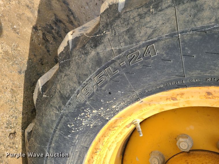 image for item EL9952 1998 Case 580 Super L  backhoe