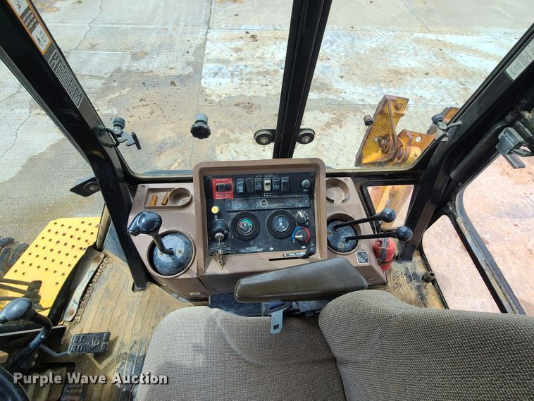 image for item EL9953 2000 John Deere 310E  backhoe