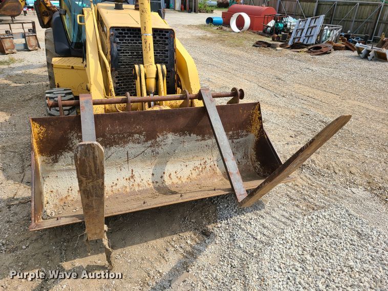 image for item EL9953 2000 John Deere 310E  backhoe