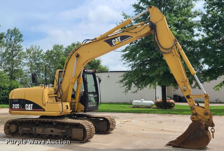 image for item EL9954 2003 Caterpillar 312C L  excavator