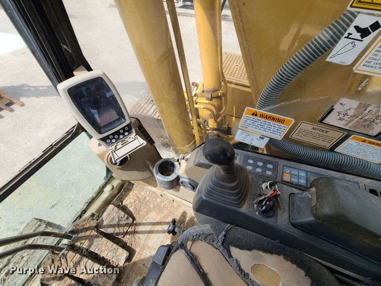 image for item EL9954 2003 Caterpillar 312C L  excavator