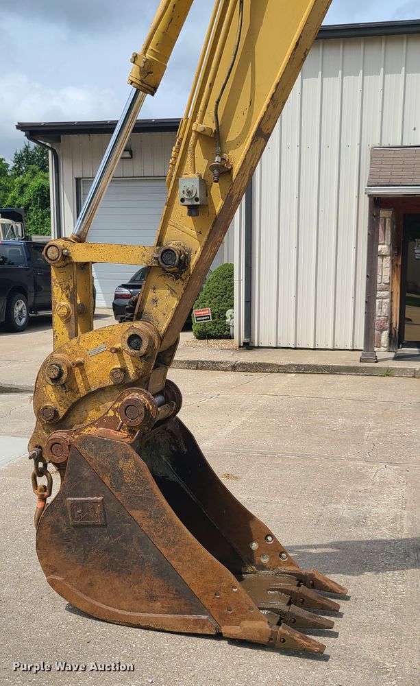 image for item EL9954 2003 Caterpillar 312C L  excavator