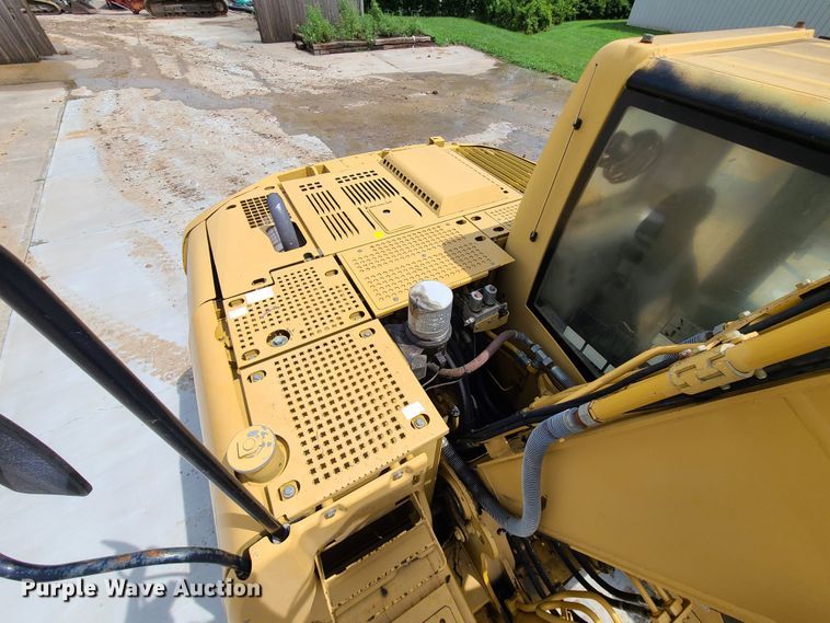 image for item EL9954 2003 Caterpillar 312C L  excavator