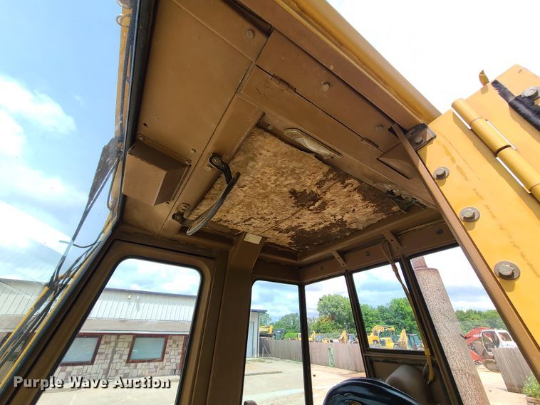 image for item EL9955 1987 Caterpillar 953  track loader