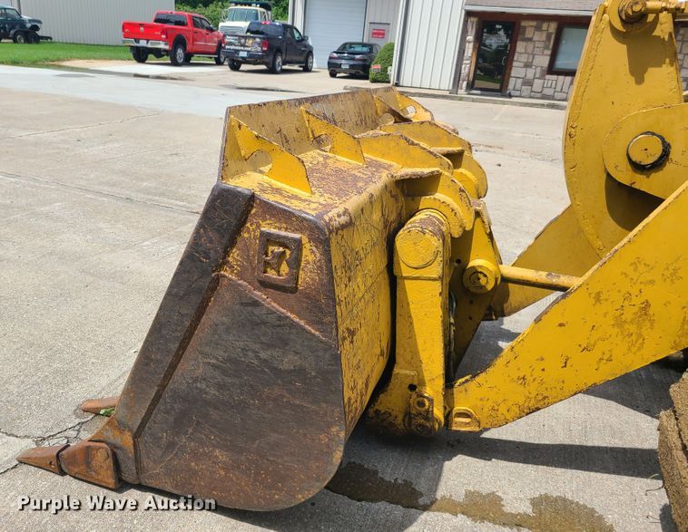 image for item EL9955 1987 Caterpillar 953  track loader