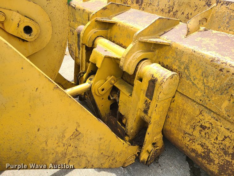 image for item EL9955 1987 Caterpillar 953  track loader