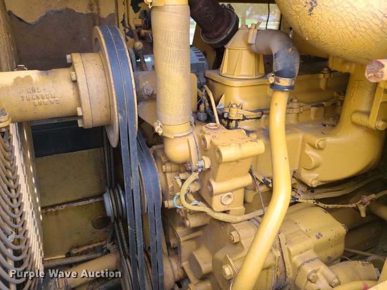 image for item EL9955 1987 Caterpillar 953  track loader