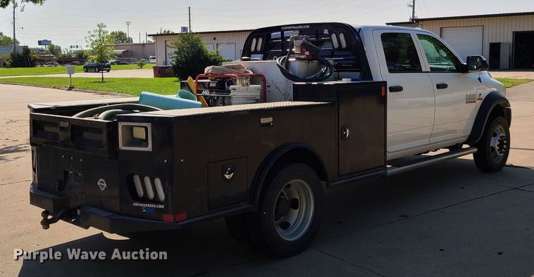 image for item GO9360 2017 Dodge Ram 5500  Crew Cab flatbed truck