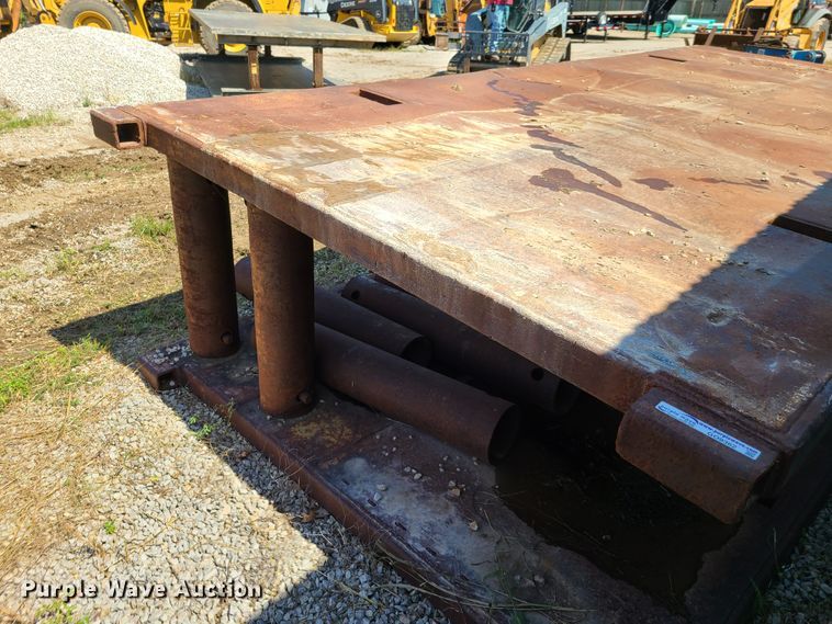 image for item GO9362 Trench box