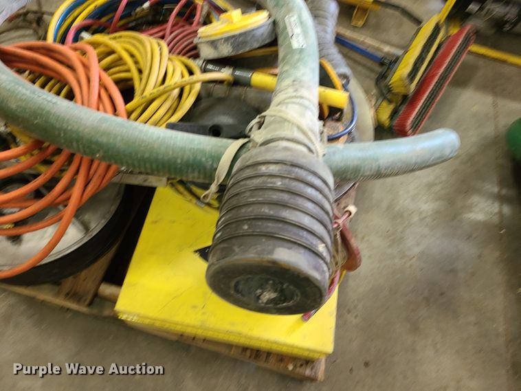 image for item GO9376 Manhole and pipe testing equipment