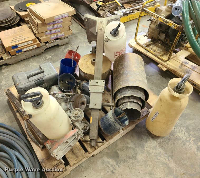 image for item GO9377 Milwaukee core drill